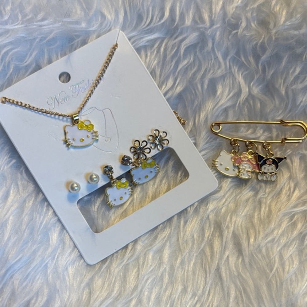 Charming Kids Hello Kitty Jewelry Set - Gold and White